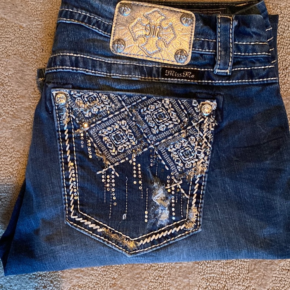 Miss Me Like new mid rise, easy straight jeans
